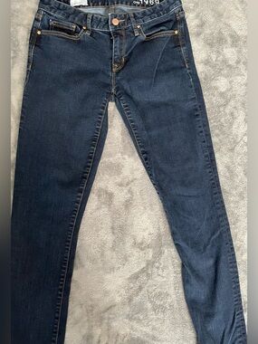 GAP Women's Skinny Jeans in Dark Indigo